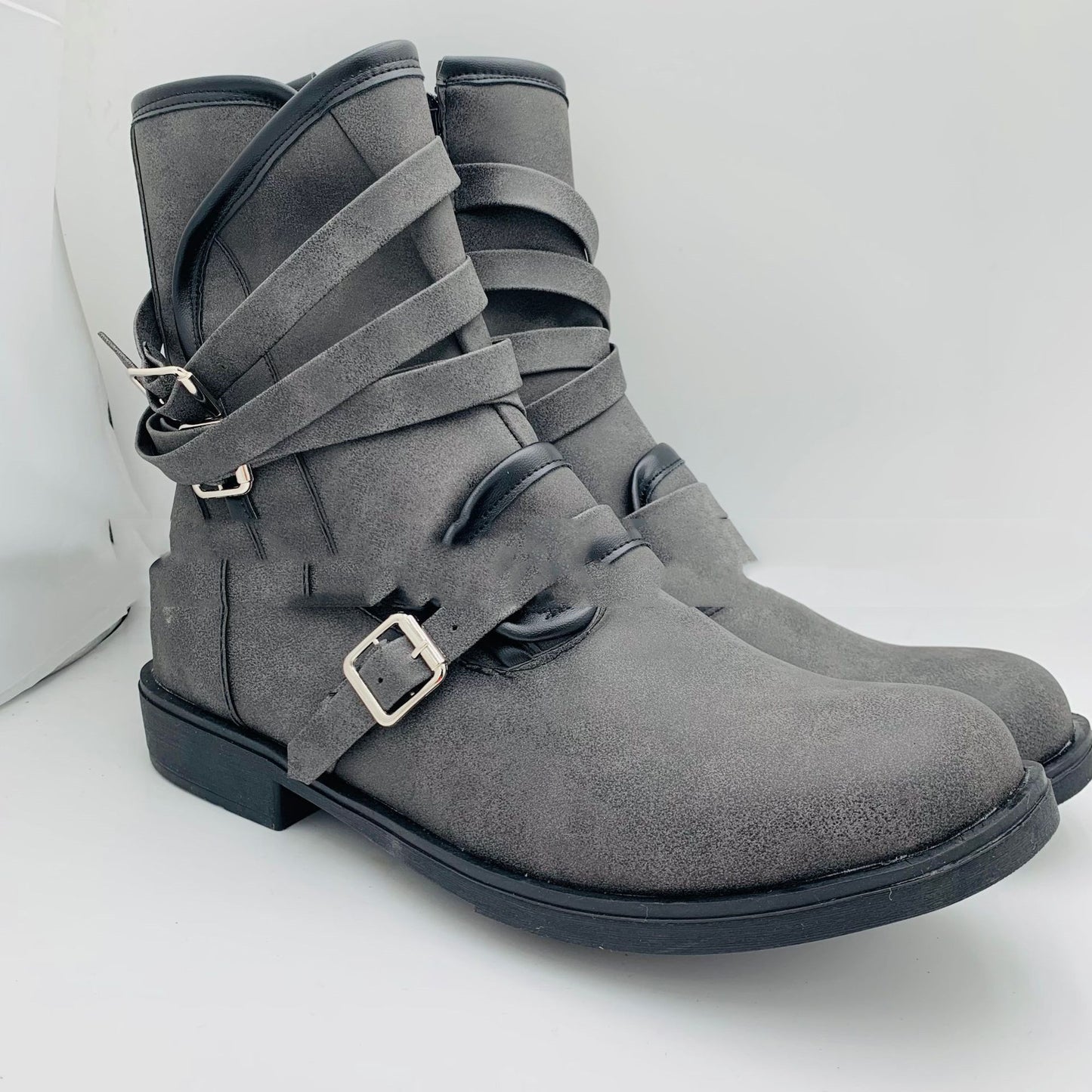 Round Toe Belt Buckle Side Zipper Chunky Heel Casual Men's Short Boots